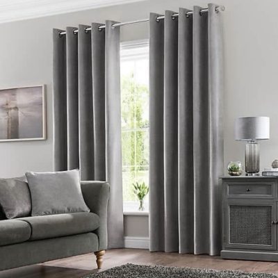 SET DRAPERIE CATIFEA CULOARE GRI DESCHIS. Cod Produs: 98976