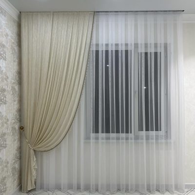 Set Draperie "Beige Cascade" Crem Nisipiu cu Perdea Voal Alb - Drapaj Lateral. Cod: 41998877