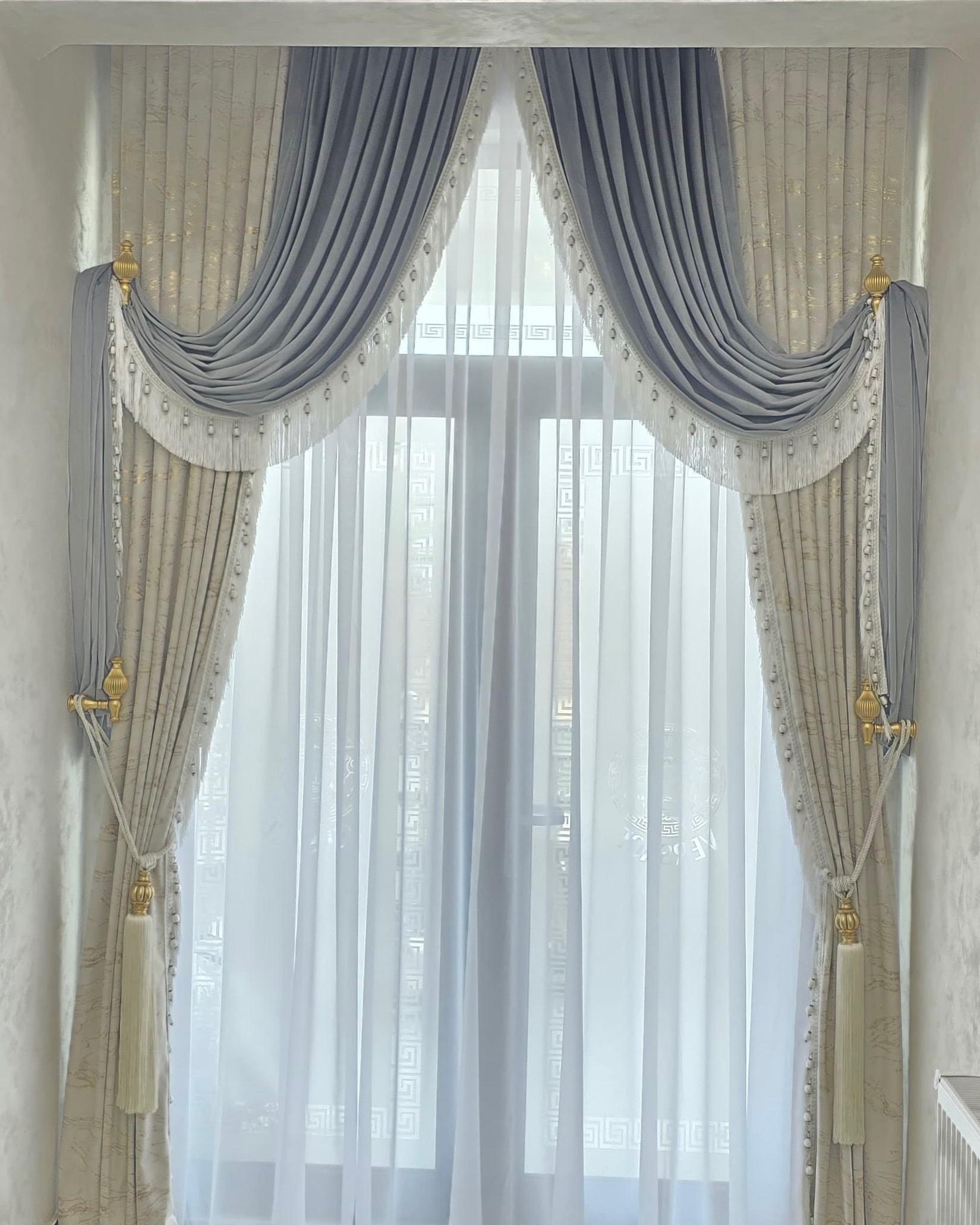DRAPERIE CATIFEA CULOARE GRI DESCHIS CU GRI ÎNCHIS, PERDEA TRIPLUVOAL ALB. Cod: Produs.3100287 - imagine 5